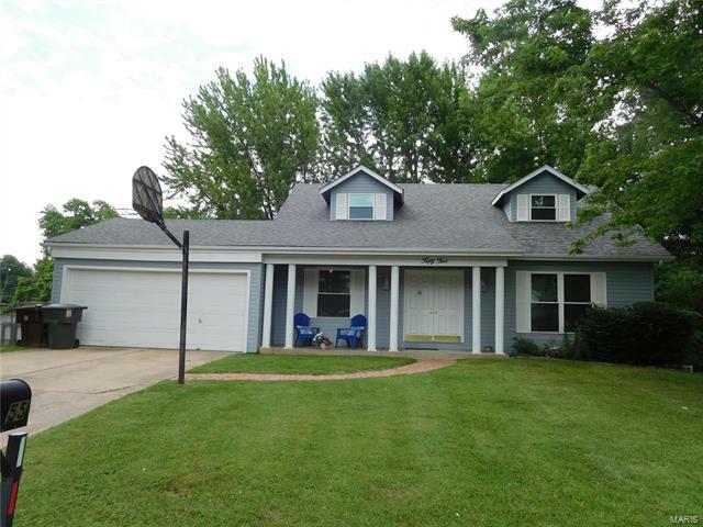 55 Julie Lane  St Peters  63376 photo