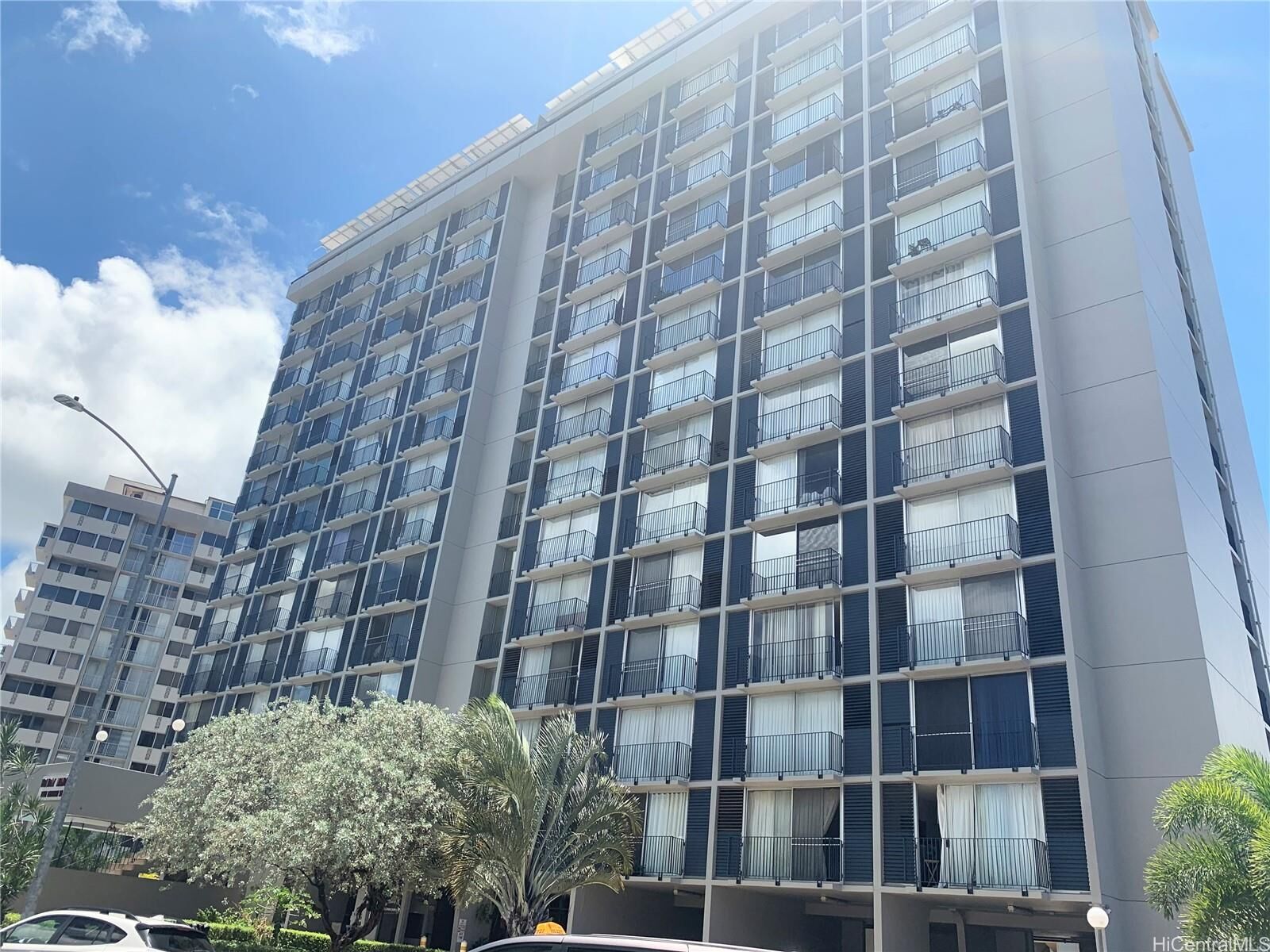 Property Photo:  1650 Kanunu Street 604  HI 96814 