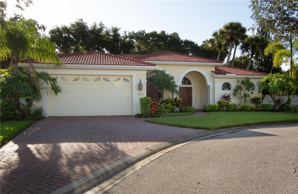 Property Photo:  6636 Deering Circle  FL 34240 