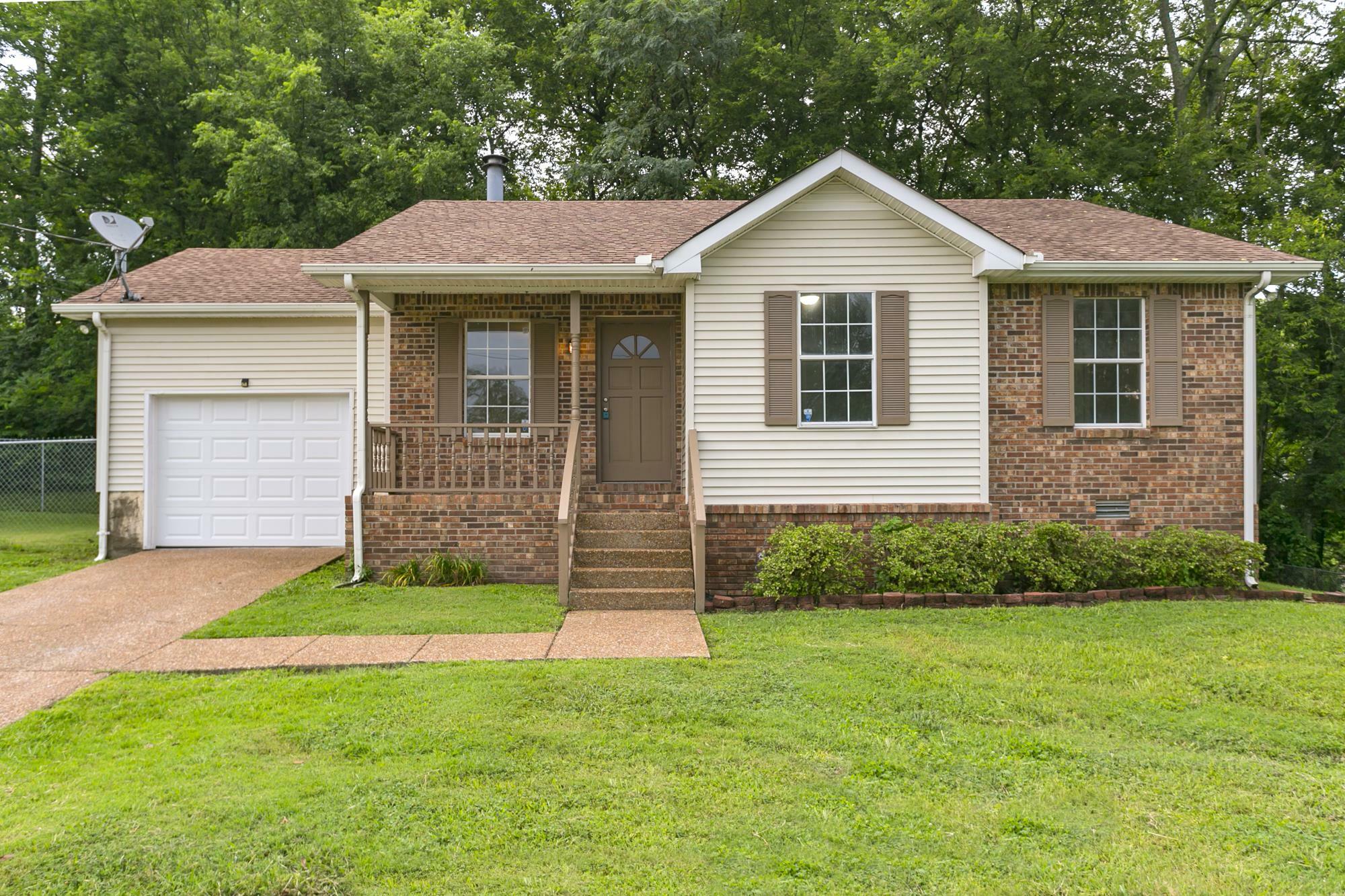 Property Photo:  908 Ashmont Cir  TN 37211 