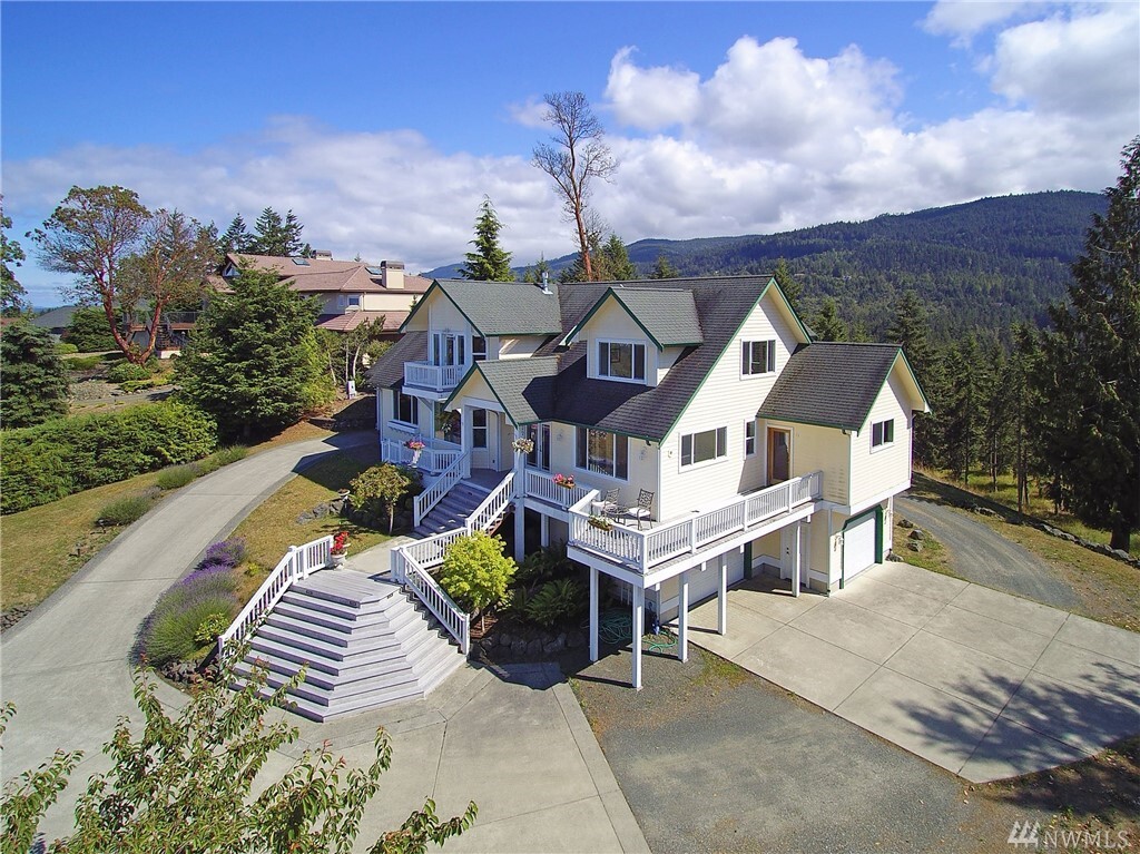 Property Photo: 562 Sunset Heights Dr WA 98363