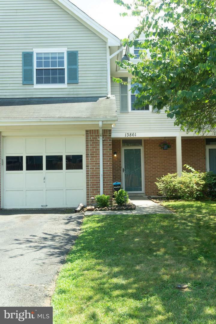 Property Photo:  13861 Lord Fairfax Place  MD 20772 