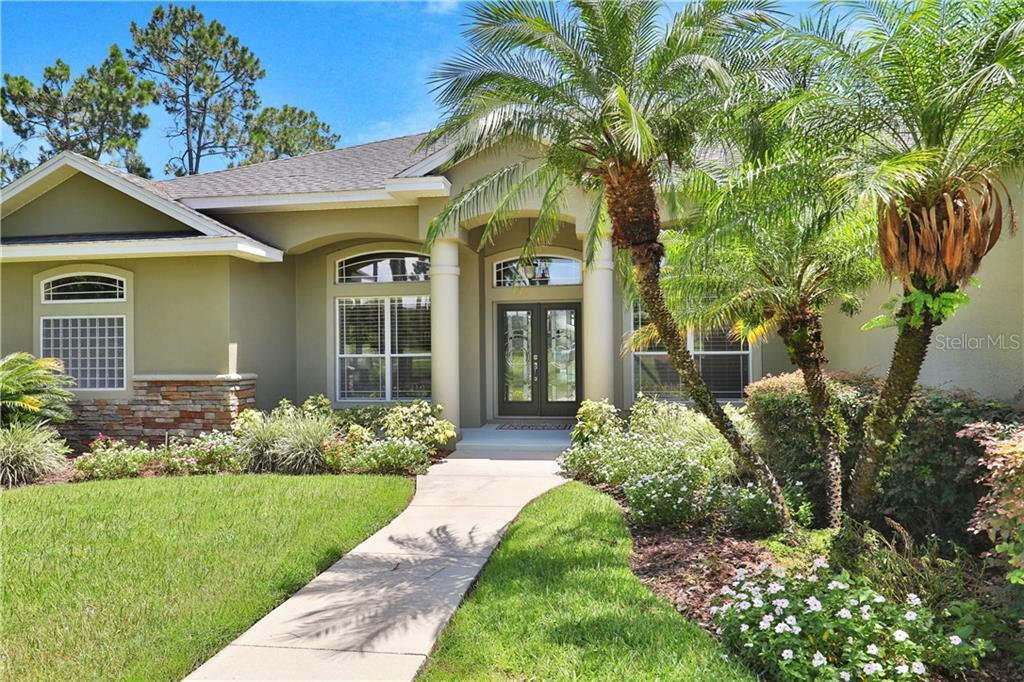 Property Photo: 141 Sylvana Court FL 33823