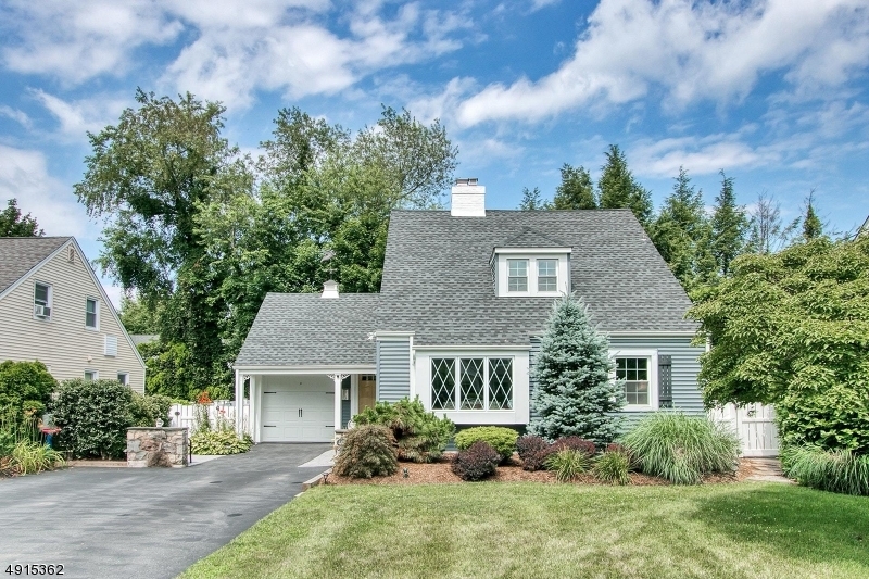 Property Photo: 440 Cambridge Rd NJ 07450