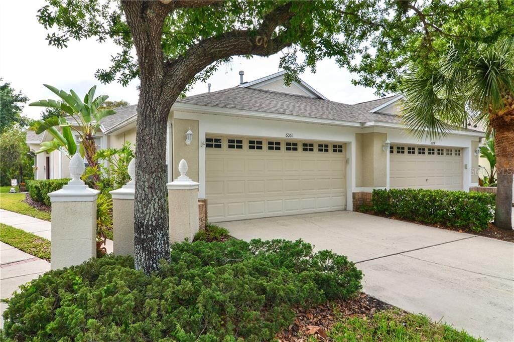 Property Photo: 6061 Sandhill Ridge Drive FL 33547