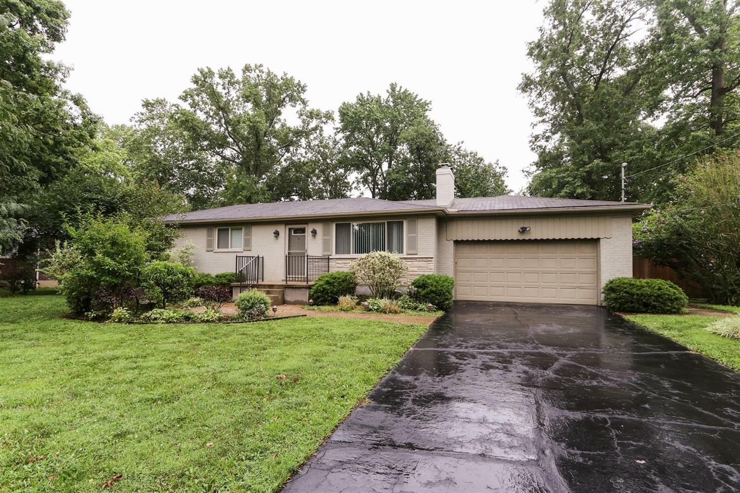 Property Photo:  2159 Oakwood Drive  OH 45150 