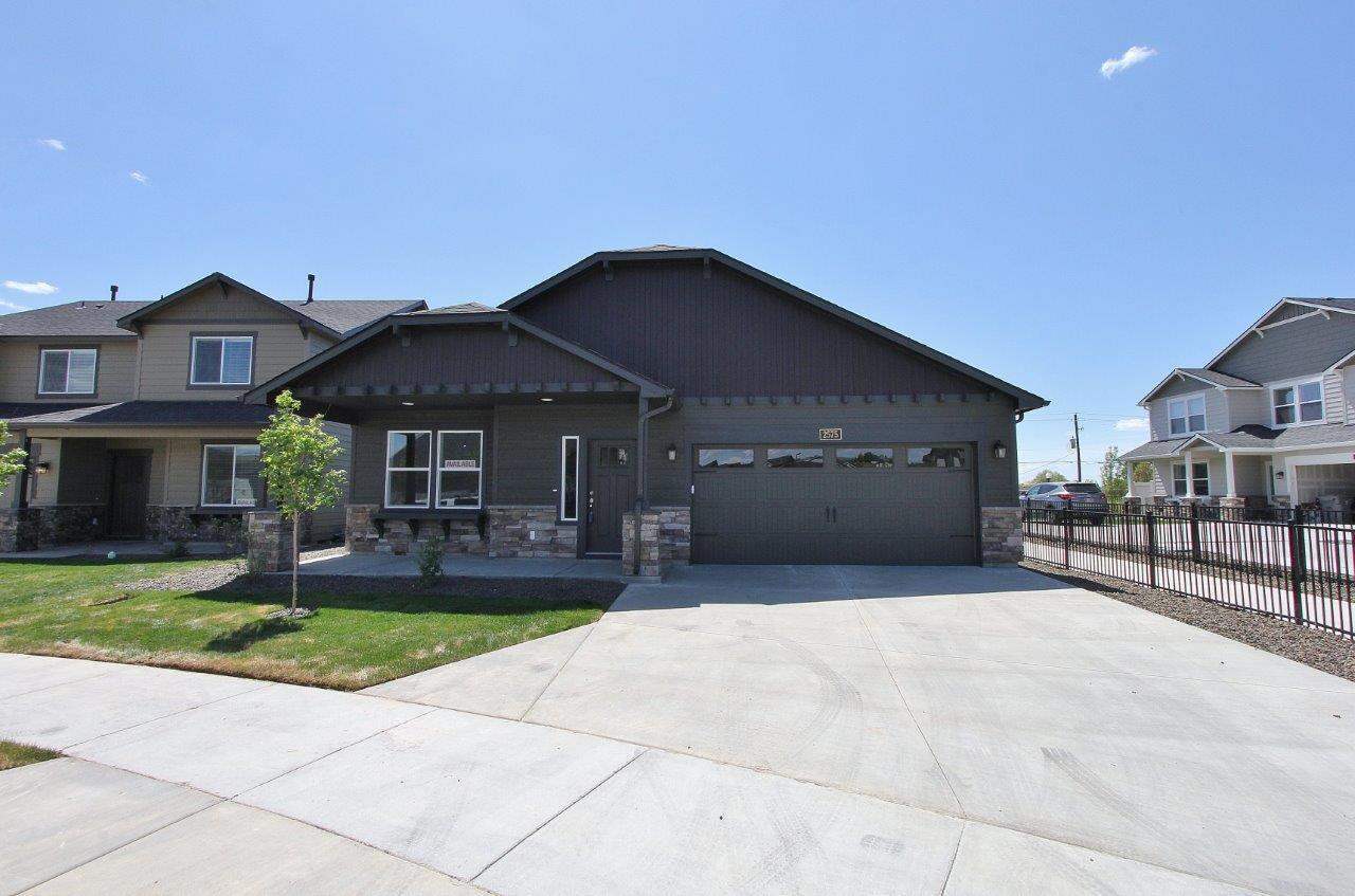 Property Photo:  4560 N Glenrock Way Lot 34 Block 1  ID 83646 