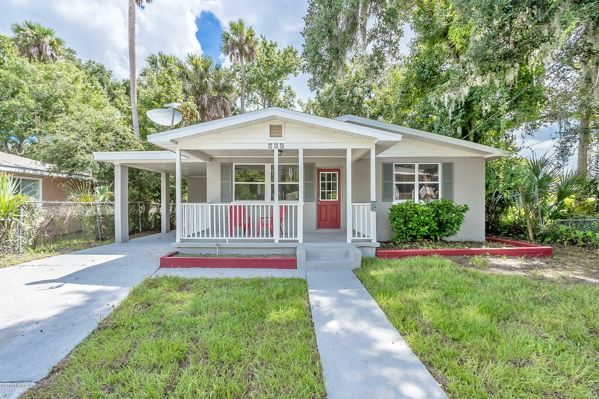 Property Photo:  505 Model Street  FL 32114 