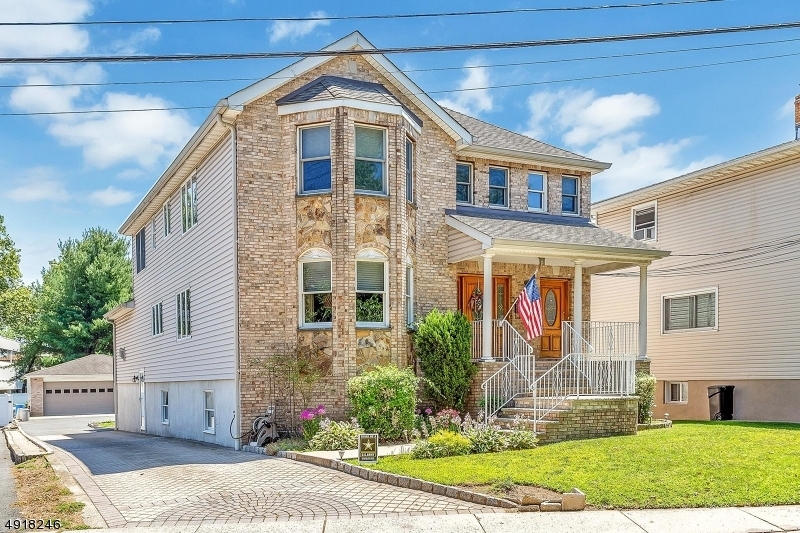 Property Photo:  152 Riverside Ave  NJ 07071 