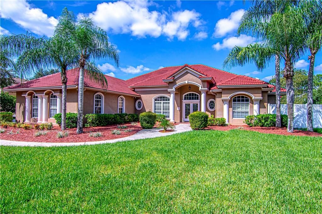 Property Photo:  16606 Sounding Shores Drive  FL 33556 