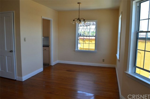 Property Photo:  6066 Sawyer Street  CA 90035 