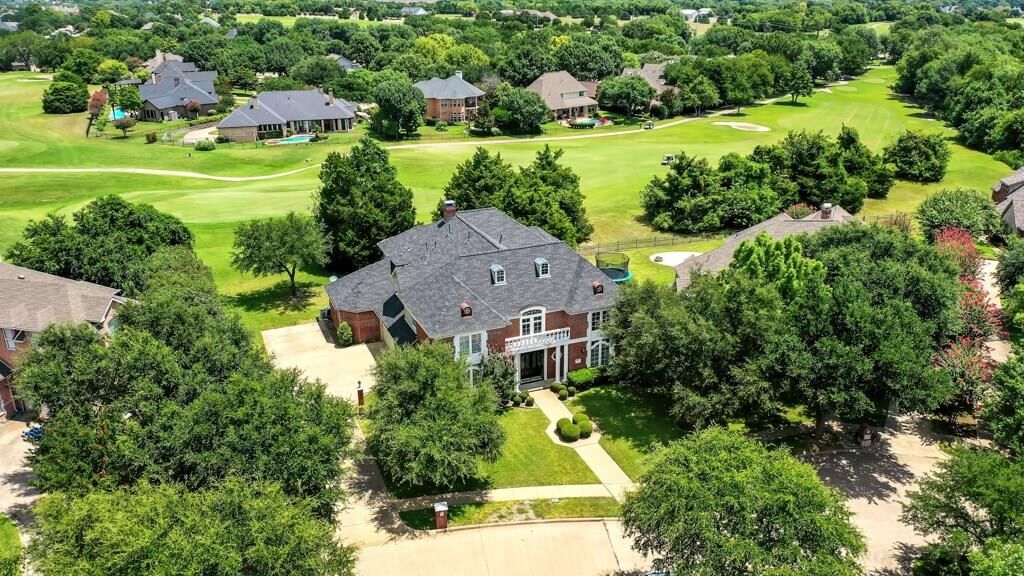 Property Photo: 213 Dwyer Court TX 75032