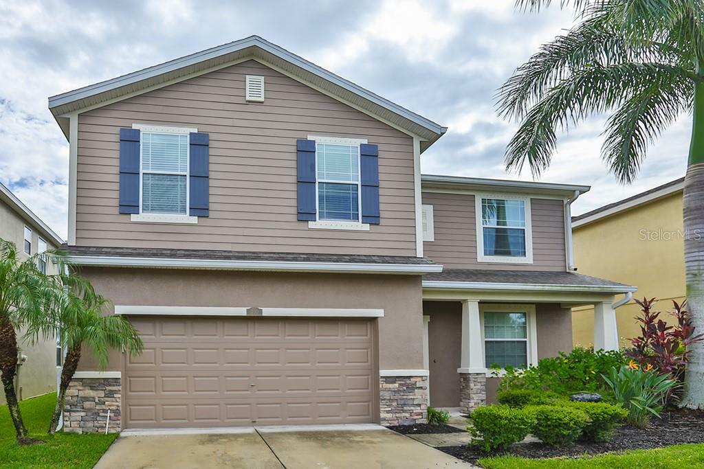 Property Photo:  1730 Bonita Bluff Court  FL 33570 