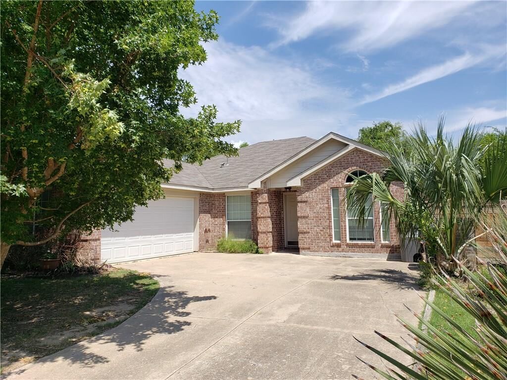 Property Photo:  3302 Sewell Drive  TX 75048 
