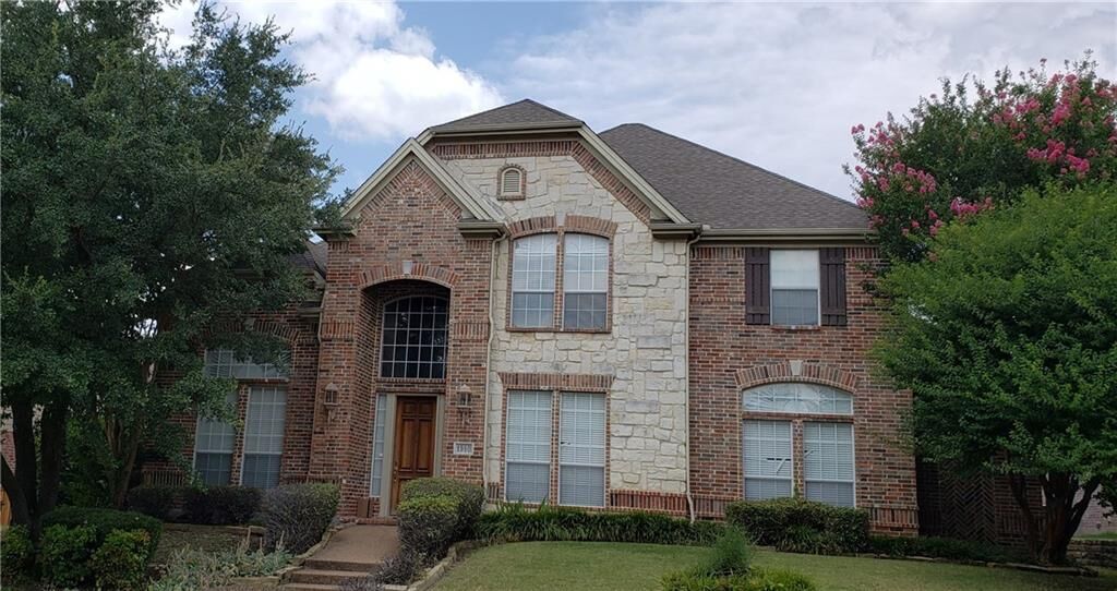 Property Photo:  1980 Creekside Drive  TX 75087 