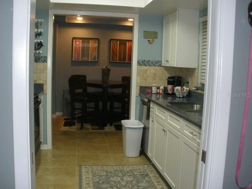 Property Photo:  6401 Canton Street S  FL 33712 