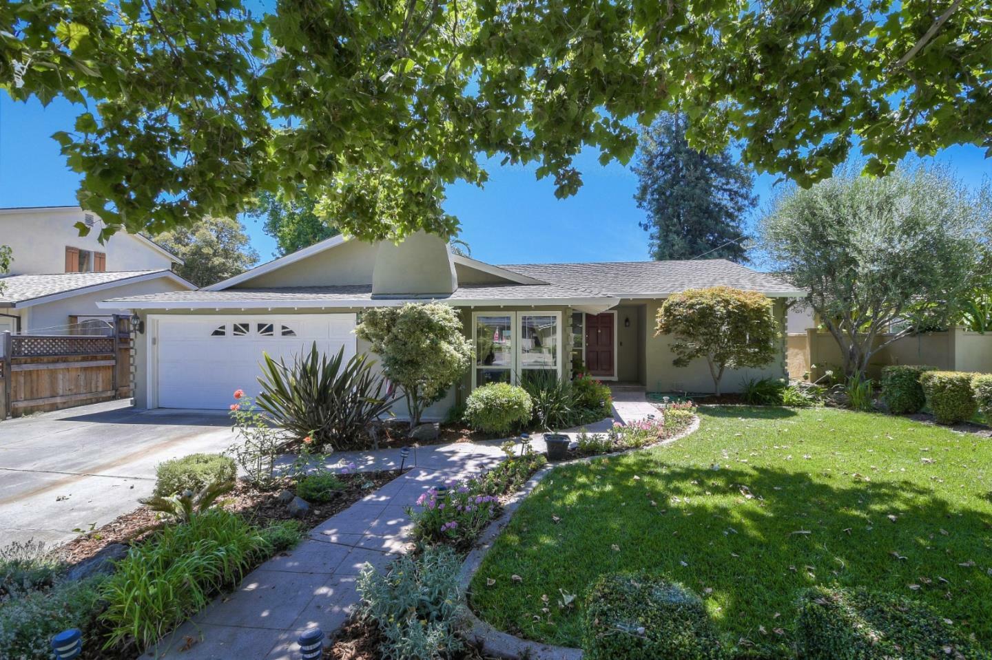 Property Photo:  1574 Alisal Avenue  CA 95125 