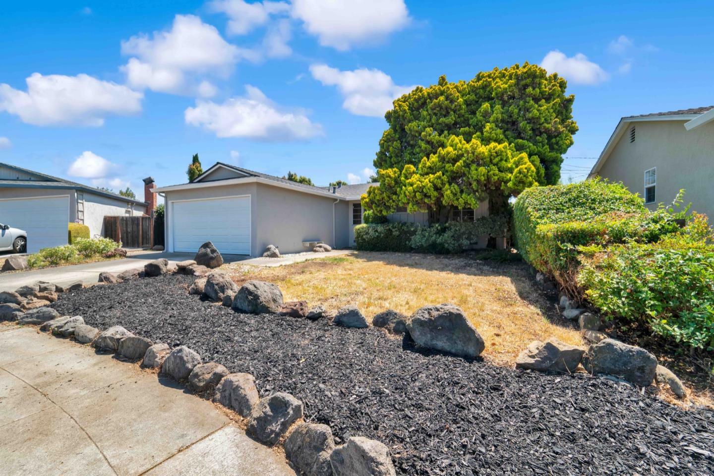 Property Photo: 4756 Quadres Court CA 94538