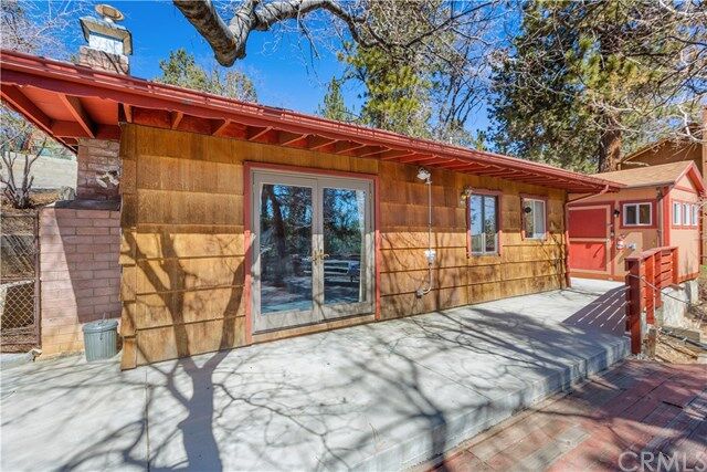 Property Photo:  746 Villa Grove Avenue  CA 92314 