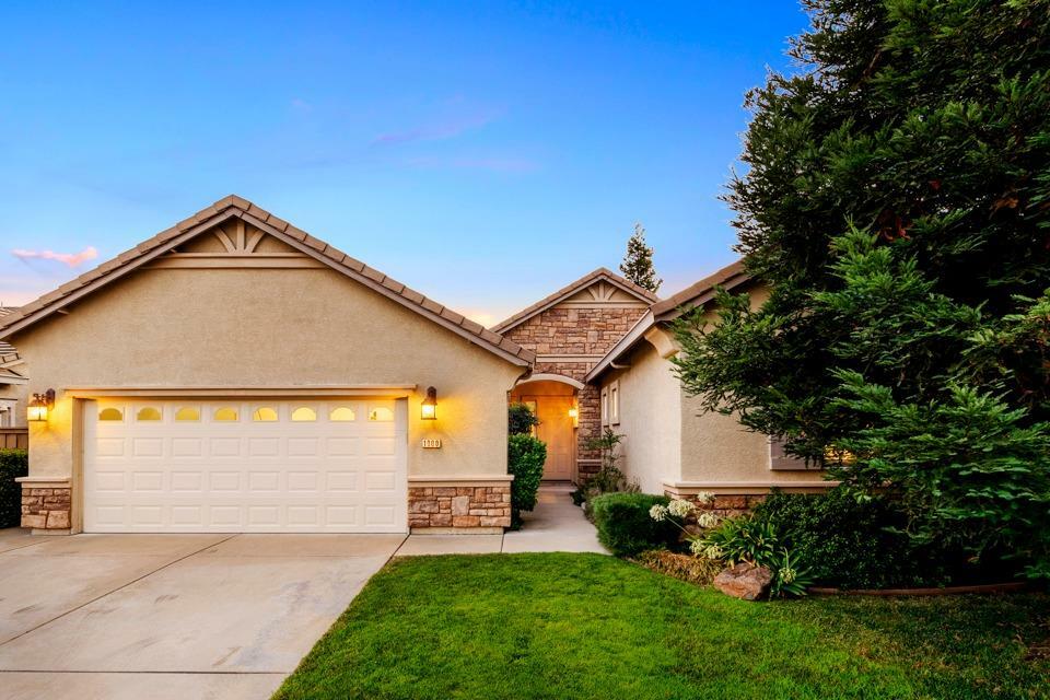 Property Photo: 1000 Hildebrand Circle CA 95630