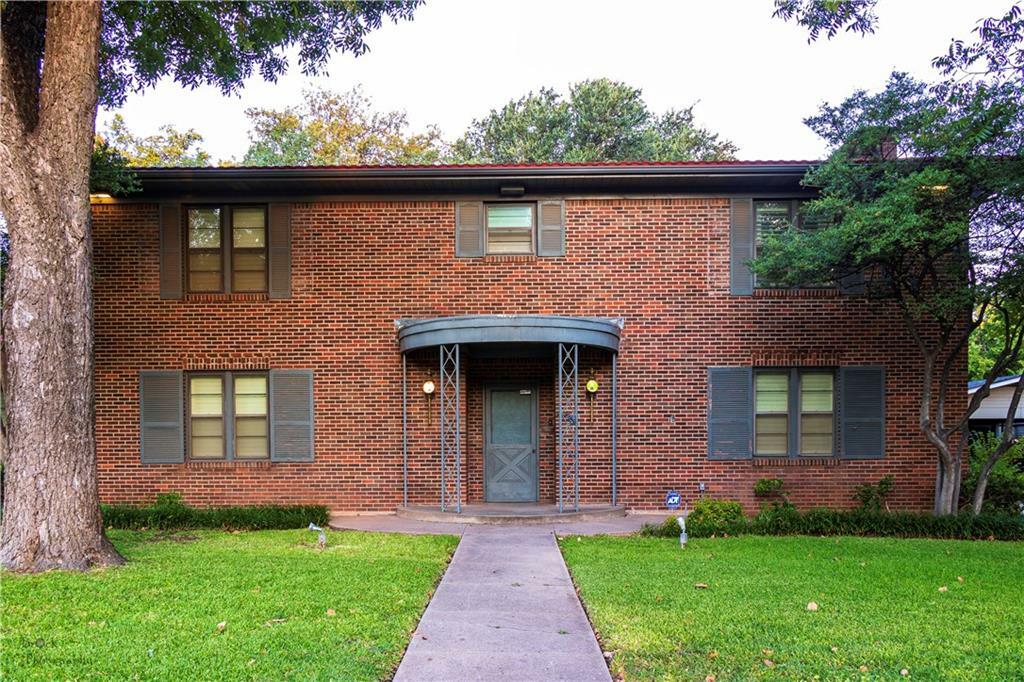 Property Photo: 866 Sayles Boulevard TX 79605