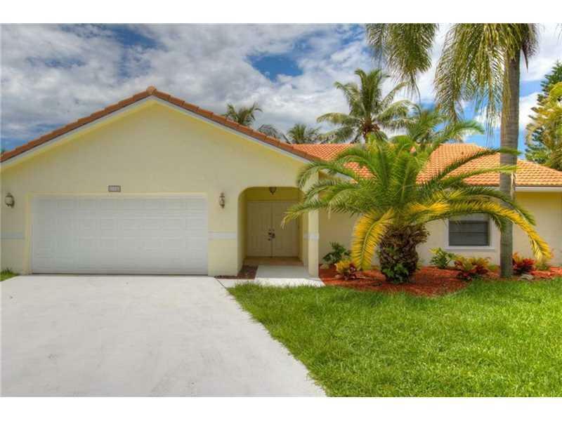 Property Photo:  21115 Water Oak Terrace  FL 33428 