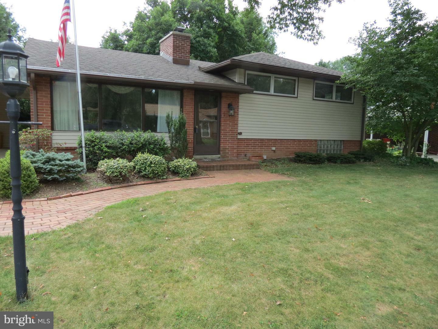 Property Photo:  3 Cornell Drive  PA 17011 