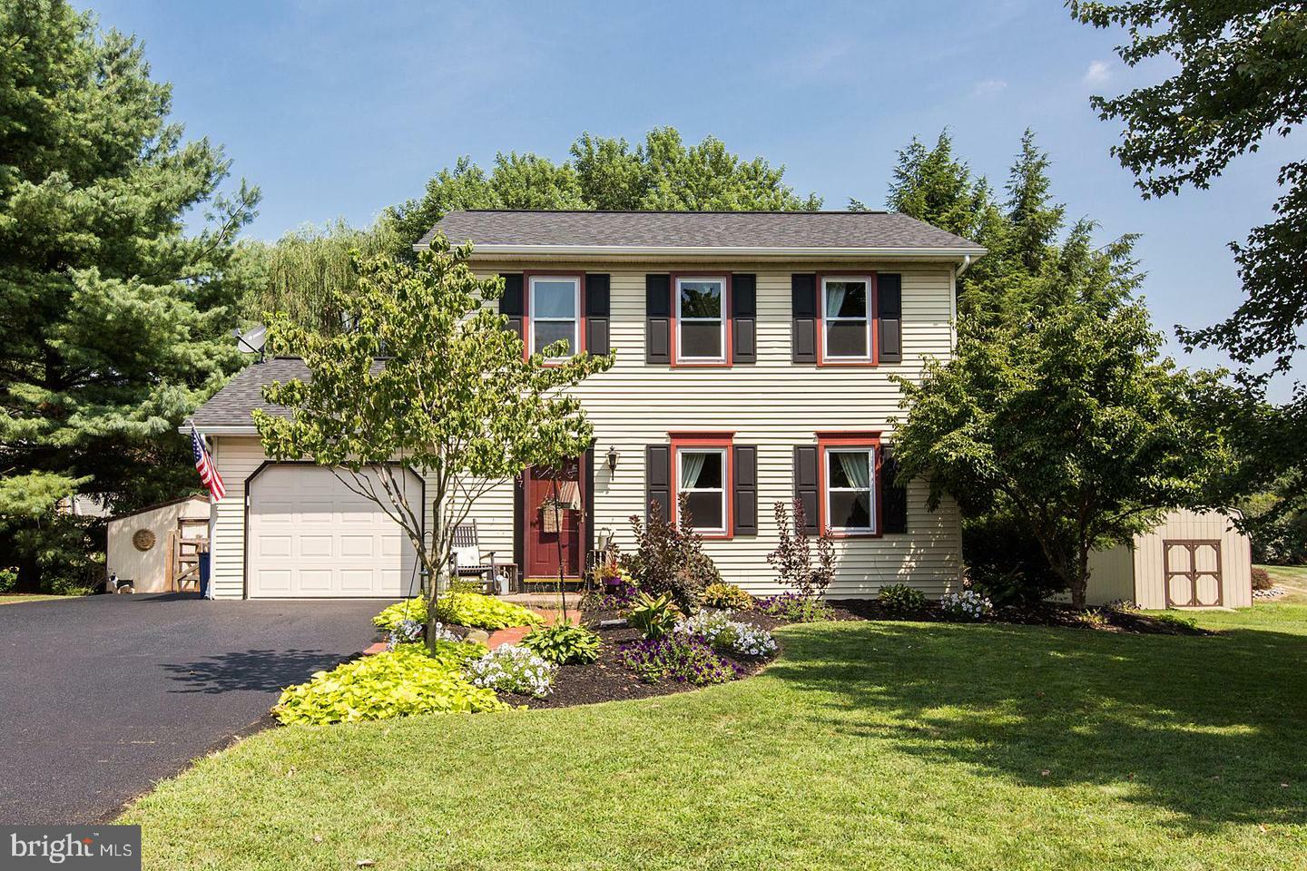 Property Photo: 87 Allen Road PA 17522