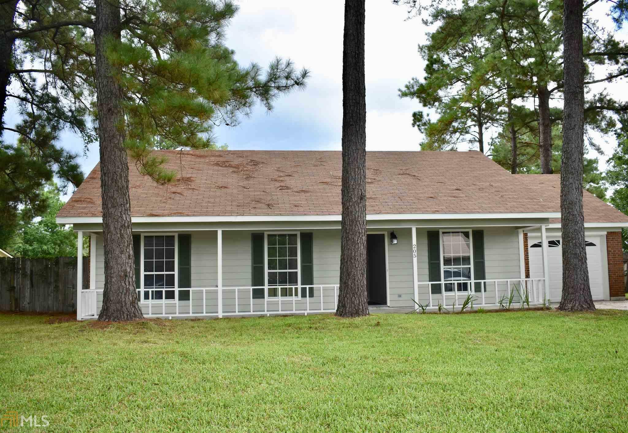 Property Photo:  205 Woodbridge Rd  GA 31548 