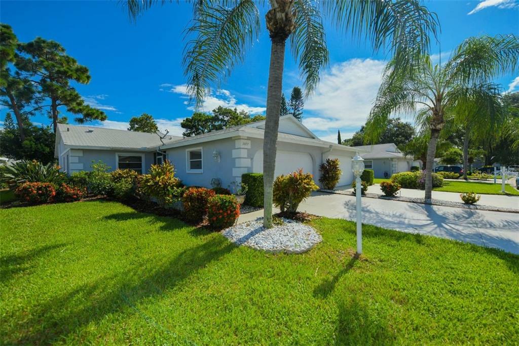 Property Photo:  3677 Bonaventure Court  FL 34243 