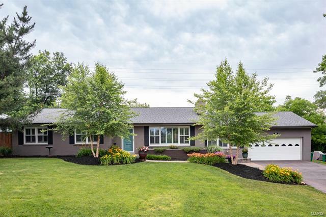 Property Photo: 740 Francis 63105