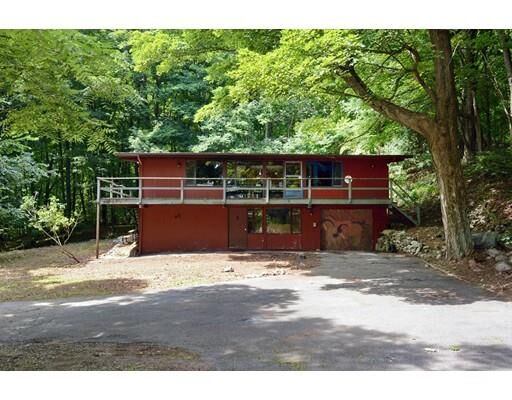 Property Photo:  21 Sleepy Hollow Road  MA 01983 