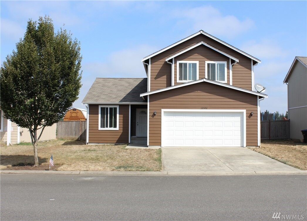 Property Photo: 16586 Greenleaf Avenue SE WA 98597