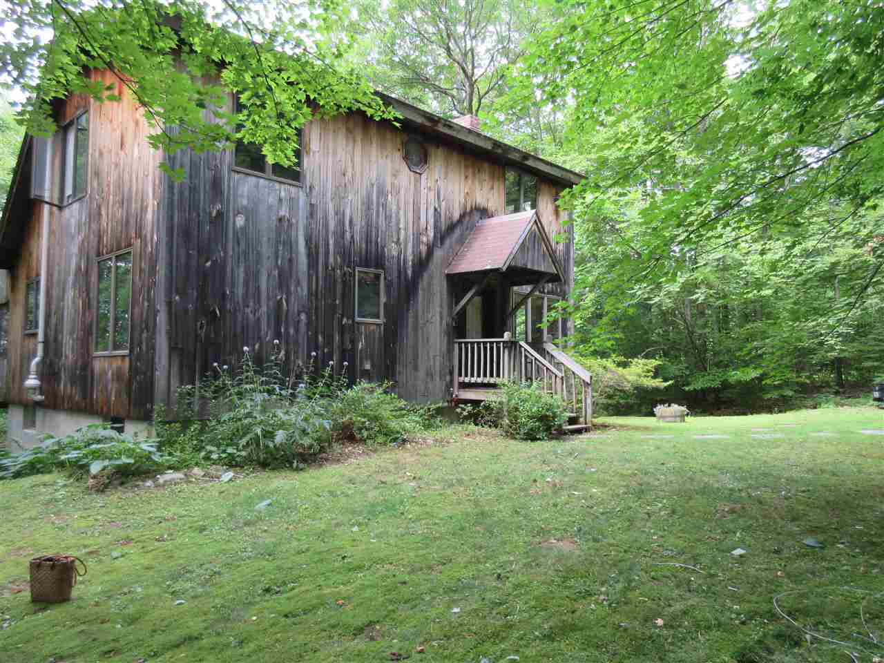 Property Photo:  17 Forest Ridge  VT 05753 