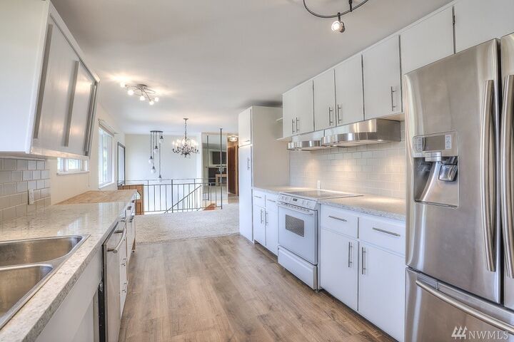 Property Photo:  8617 NE 133rd St  WA 98034 