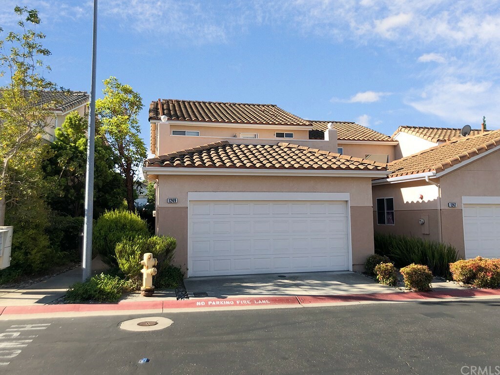 Property Photo:  1249 Manzanita Way  CA 93401 