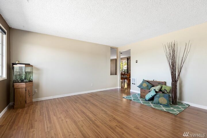 Property Photo:  480 Hazelwood Dr  WA 98277 