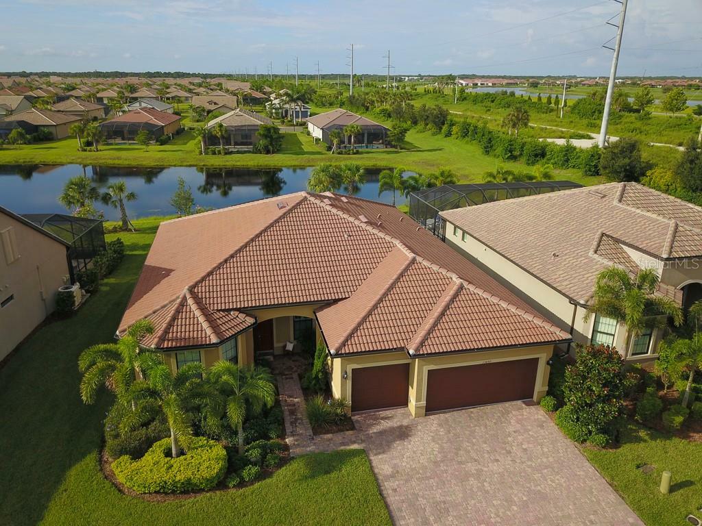 Property Photo:  13897 Umbria Street  FL 34293 