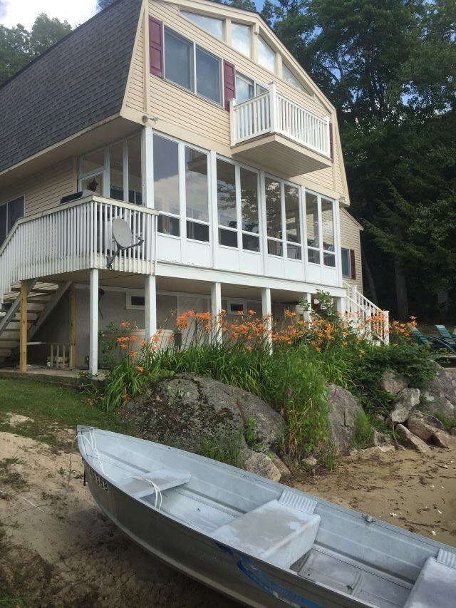 Property Photo:  25 Jebb Road  NH 03054 