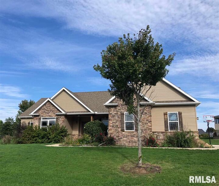 603 N Fairgrounds  Elmwood IL 61529 photo