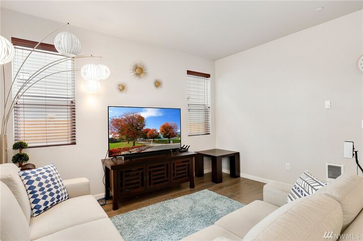 Property Photo:  13416 NE 102nd St  WA 98033 