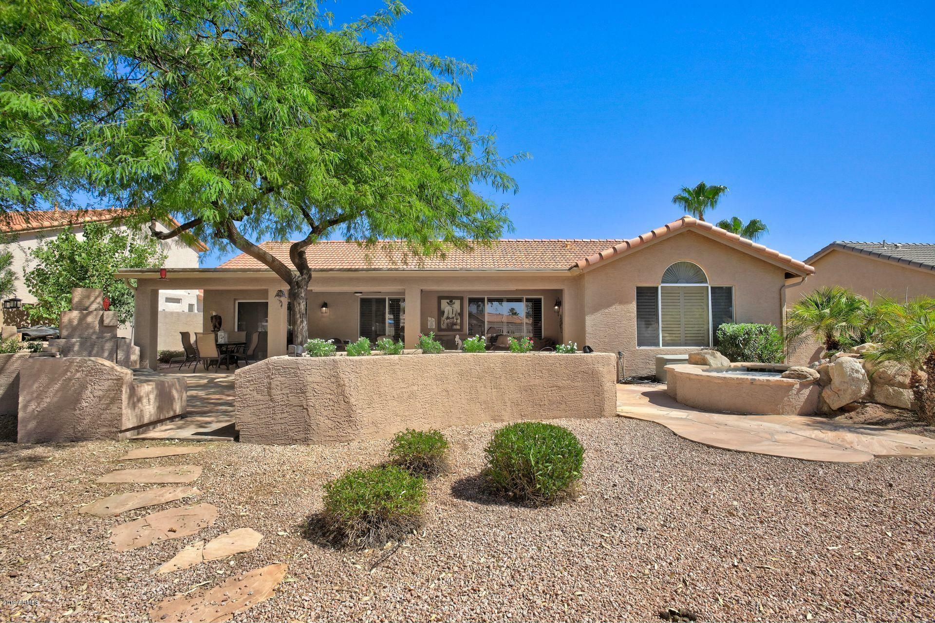 Property Photo:  412 W Champagne Drive  AZ 85248 