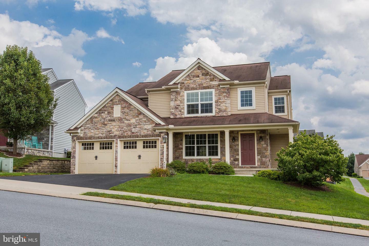 Property Photo: 470 Charles Drive PA 17545