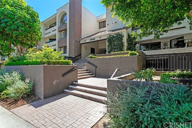 Property Photo:  21650 Burbank Boulevard 219  CA 91367 