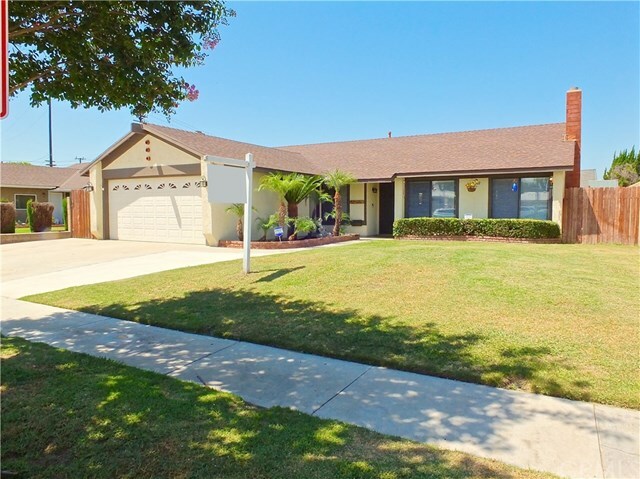 Property Photo: 5801 Canehill Avenue CA 90713