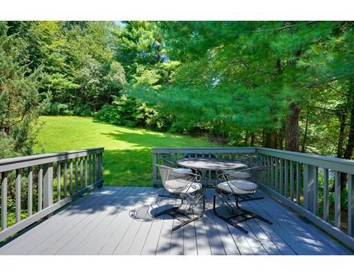 Property Photo:  5 Assabet Hill Cir 5  MA 01532 