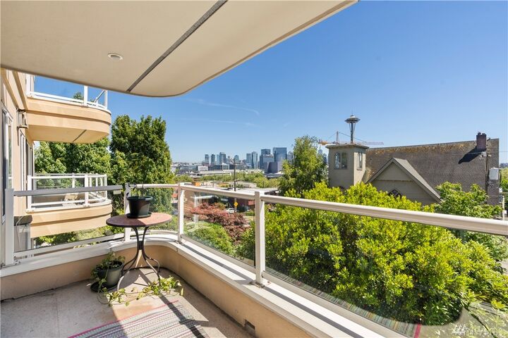 801 2nd Ave N 202  Seattle WA 98109 photo