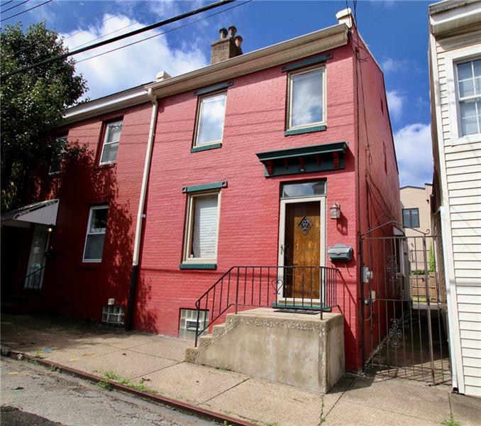 Property Photo:  96 S 11th Street  PA 15203 