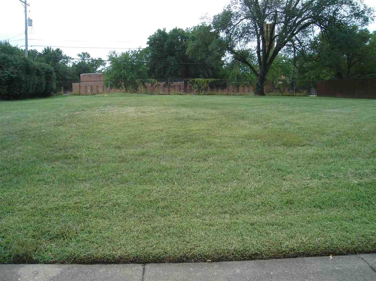 Property Photo:  426 W Westwood  IL 61614 