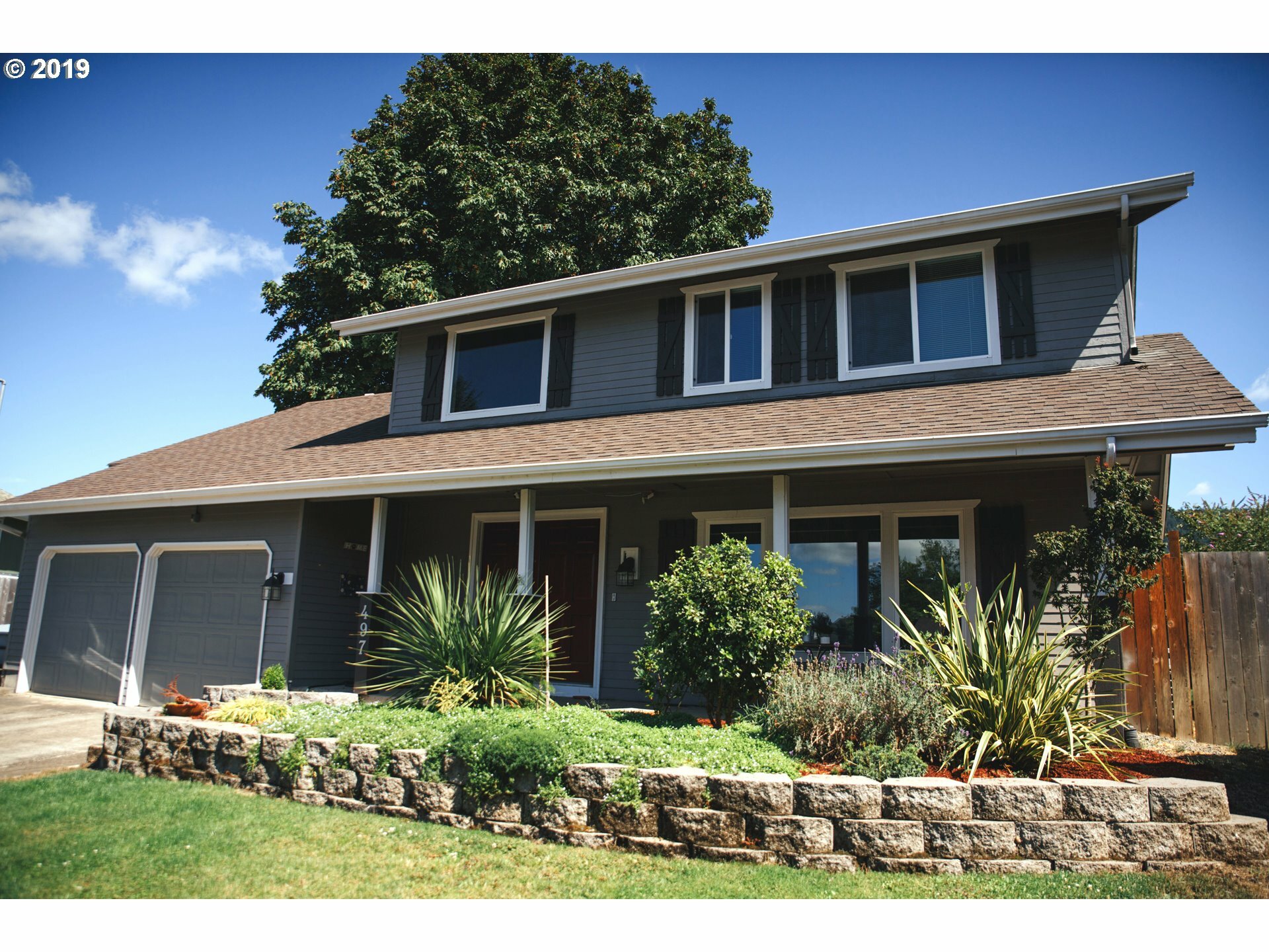 Property Photo: 497 71st St OR 97478